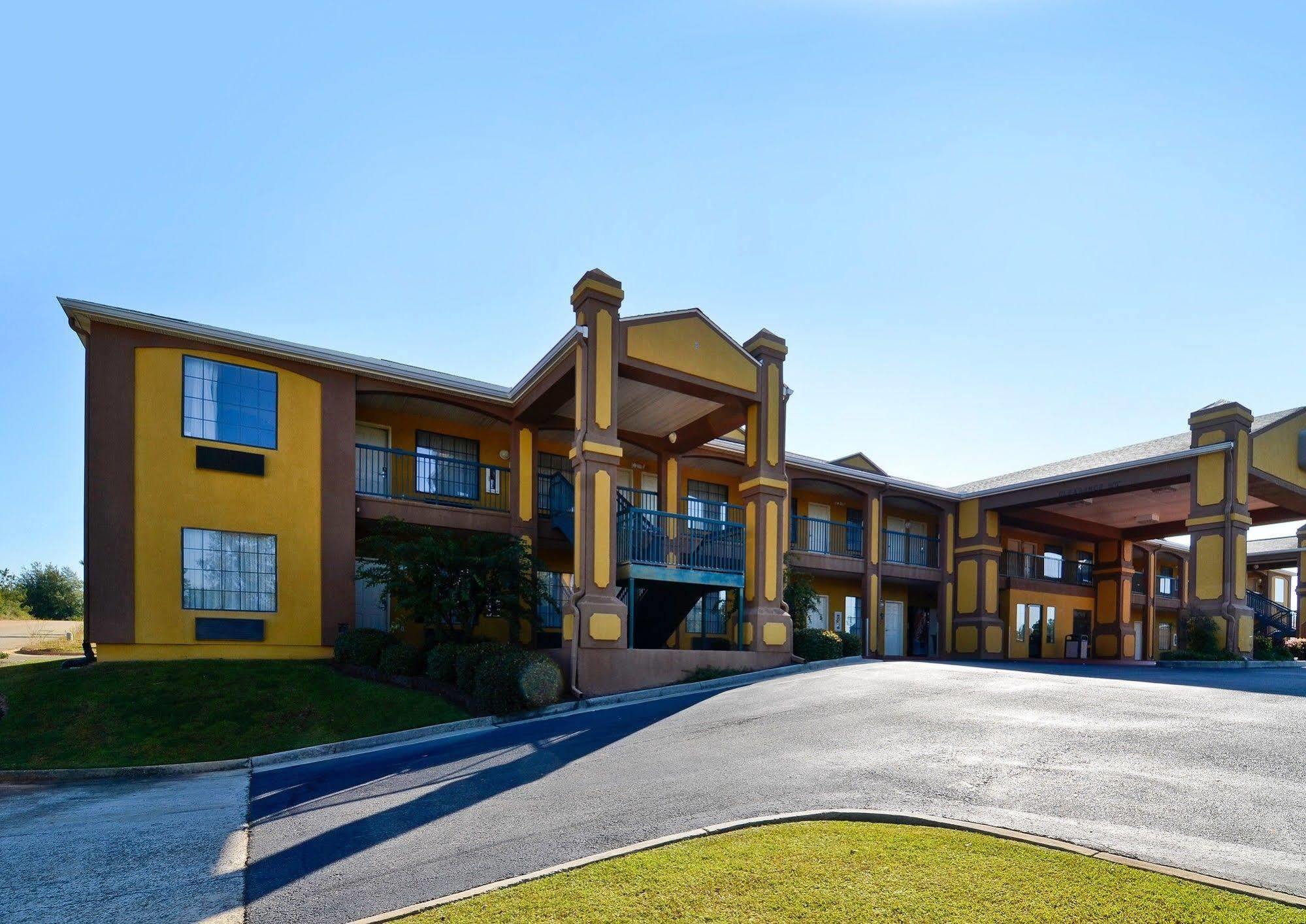 Best Western Hawkinsville Inn & Suites Екстер'єр фото