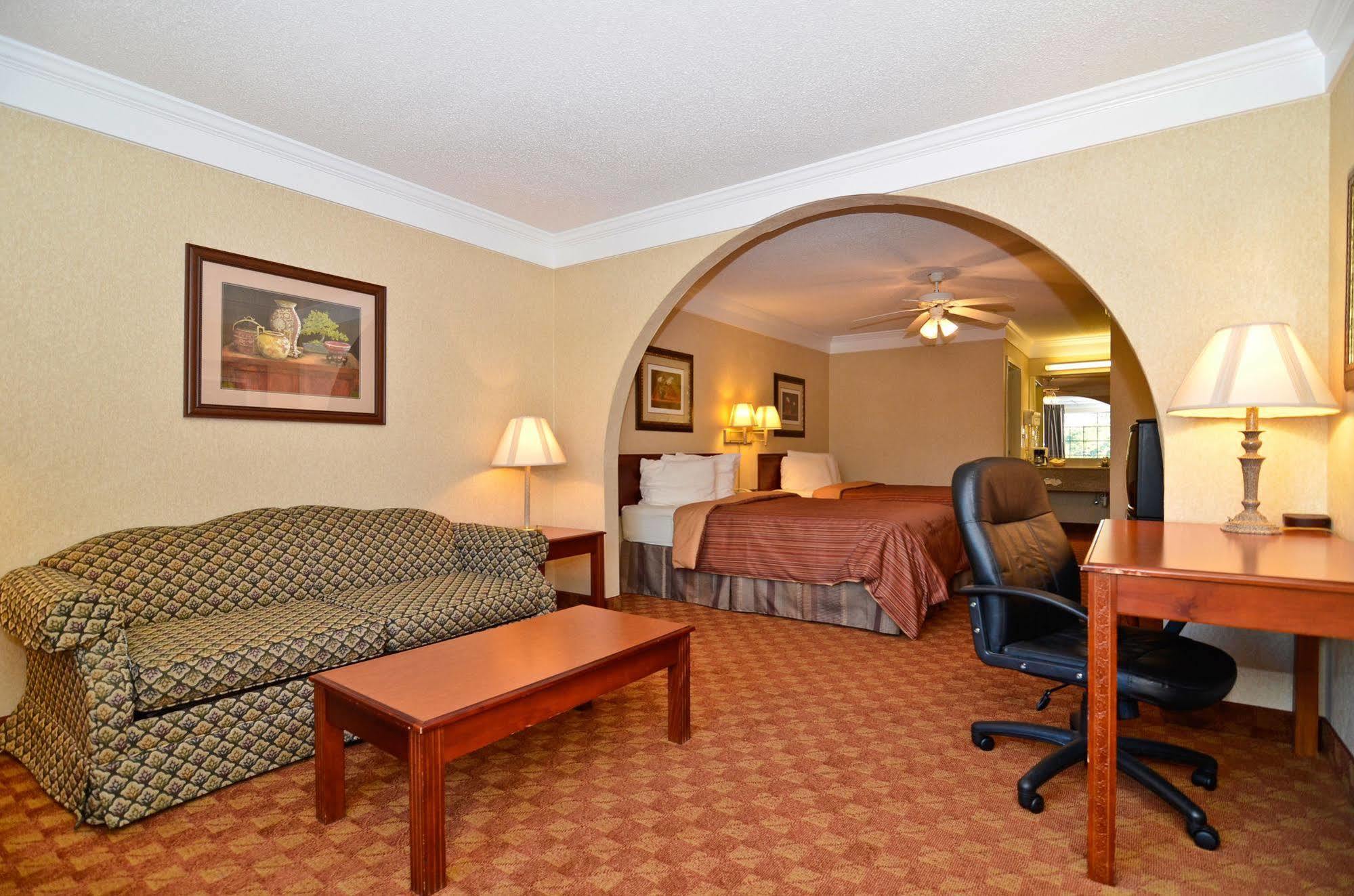 Best Western Hawkinsville Inn & Suites Екстер'єр фото