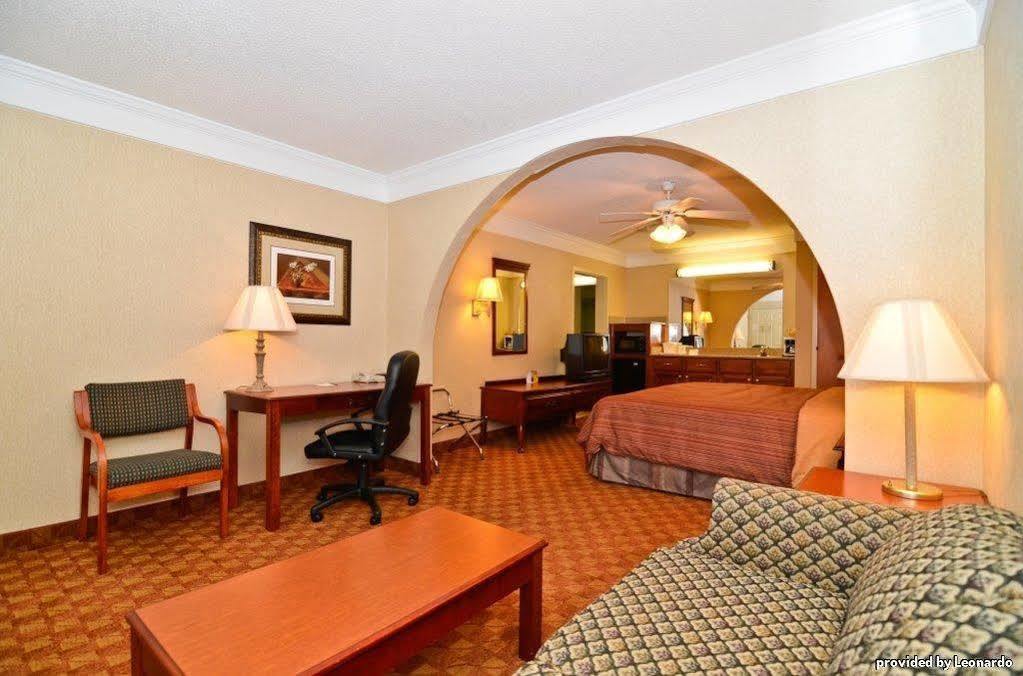 Best Western Hawkinsville Inn & Suites Екстер'єр фото